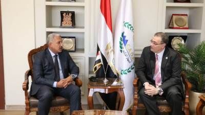 رئيس الجهاز المركزي للتنظيم والإدارة يستقبل المدير التنفيذي للمركز القومي لإدارة المجال الجوي