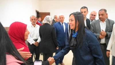 وزيرة التضامن تتفقد مديرية التضامن الاجتماعي بمجمع المصالح للخدمات الذكية بمحافظة الوادي الجديد