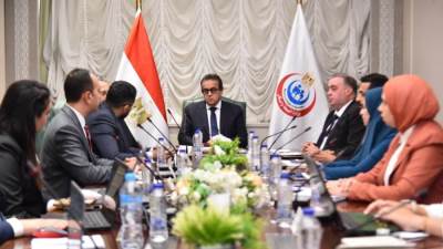 وزير الصحة يبحث مع «E-Health» و«Link Development» إطلاق المنصة الموحدة للمبادرات الرئاسية الصحية