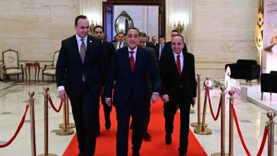 رئيس الوزراء يشارك في فعاليات الملتقى السنوي السادس للهيئة العامة للرعاية الصحية تحت شعار "من الرؤية إلى التوسع .. نرتقي بالرعاية الصحية إلى المعايير العالمية"