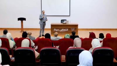 صندوق مكافحة الإدمان يلتقي الطلاب الملتحقين بالليسانس المتخصص والأول من نوعه على مستوى الشرق الأوسط عن "علم نفس الإدمان والأساليب العلاجية" بالتعاون مع جامعة بنها