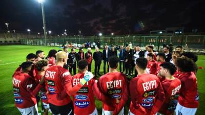 "أبو ريدة" يحضر مران منتخب مصر الثاني قبل السفر إلى قطر للمشاركة في كأس العرب