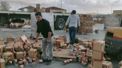 جمارك ميناء العوجة البري تضبط محاولة تهريب كمية من الدخان المعسل