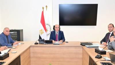 سويلم يستعرض المسودة الأولية للنظام الأساسي واللائحة الداخلية لروابط مستخدمي المياه تمهيدًا لإعدادها في صورتها النهائية واعتمادها قريبًا