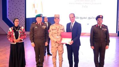 القوات المسلحة بالتعاون مع وزارة الإتصالات تحتفل بتخريج الدورة الأولى من برنامج التدريب المكثف (ICC) للمجندين فى مجال التعهيد