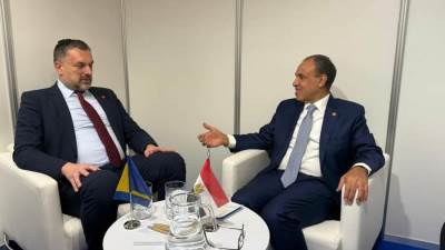 وزير الخارجية يلتقي مع وزير خارجية البوسنة والهرسك