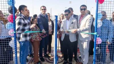 وزير الشباب والرياضة يفتتح ملعب البادل ومركز "المشغل" بالمدينة الشبابية بالأقصر