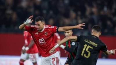 بعثة الأهلى تعود للقاهرة بعد التعادل مع الجيش الملكى المغربى