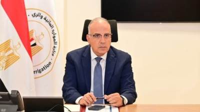 وزير الري يؤكد الحرص على متابعة كافة المشروعات القومية التي تسهم في تحقيق الأمن الغذائي