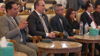  رئيس الهيئة يعلن إطلاق استراتيجية هيئة الرعاية الصحية 2025–2032 والتوصيات الختامية للملتقى