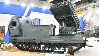 وزير الدولة للإنتاج الحربي يعلن عن المنتجات العسكرية الجديدة بإيديكس 2025