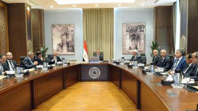 رئيس الوزراء يتابع إجراءات توفير الأسمدة في الأسواق وجهود حوكمة منظومة دعمها