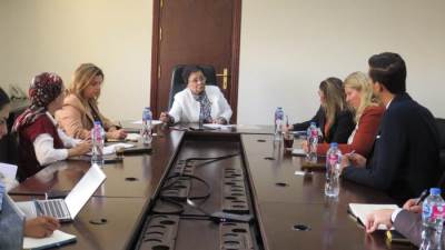 الصحة تبحث مع النرويج و«ليردال» و«الأمم المتحدة للسكان» تعزيز التدريب بالمحاكاة وإنشاء مراكز تميّز لرعاية الأم والوليد