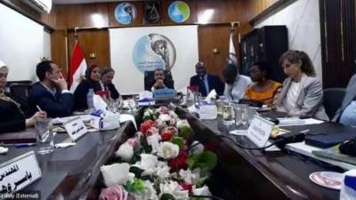 نائب وزير الإسكان يعقد اجتماعا مع وفد البنك الإفريقي للتنمية لمتابعة التقدم في تنفيذ مشروع الصرف الصحي المتكامل بمحافظة الأقصر