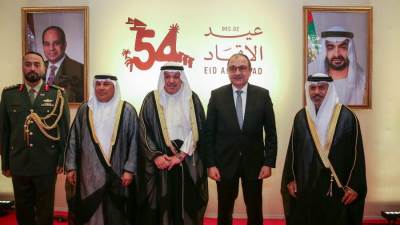 وزير قطاع الأعمال يشارك في حفل سفارة الإمارات بالقاهرة بمناسبة عيد الاتحاد الـ 54