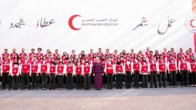  انتصار السيسي: شعارنا اليوم للهلال الأحمر المصري "عمل يثمر عطاء يتجدد"