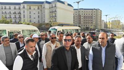 وزير الإسكان يتفقد برج LD04 ضمن الأبراج  الشاطئية وكومبوند" مزارين" والحي اللاتيني بمدينة العلمين الجديدة