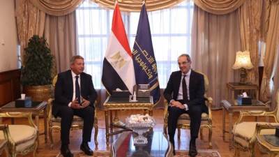 وزير الاتصالات يلتقي خالد عبدالعزيز رئيس الأعلى للإعلام ويبحثان التعاون المشترك