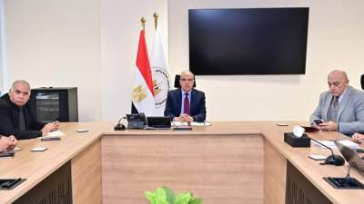 سويلم يتابع الموقف التنفيذي للمشروع القومي لضبط النيل