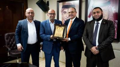 المقاولون العرب توقع اتفاقيتي تنفيذ مشروعات صرف صحي بالأردن