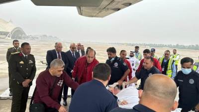 وزارة الخارجية تسهل نقل مواطن مصري من الكويت لديه ظروف طبية خاصة