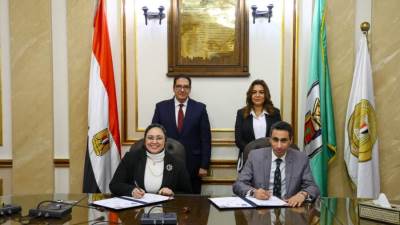 شراكة استراتيجية بين وزارة التنمية وجامعة القاهرة لبناء قدرات الإدارة المحلية وتطوير برامج التدريب بمركز سقارة
