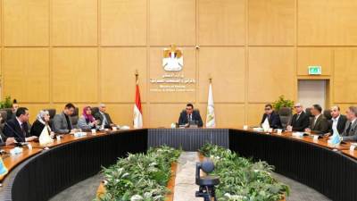 وزير الإسكان يترأس اجتماعاً موسعاً لمتابعة موقف تقنين الأوضاع بالأراضي المضافة لعدد من المدن