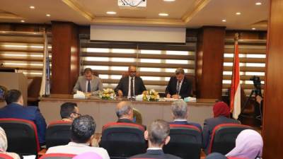 نائب وزير الاسكان يتابع اجراءات تطوير أداء الهيئة القومية لمياه الشرب والصرف الصحي