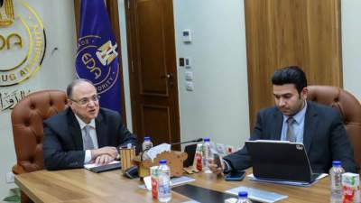 رئيس هيئة الدواء يعقد اجتماعًا افتراضيًا مع مسؤولي مؤسسة جيتس