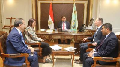 وزير الزراعة يلتقي مدير برنامج الأغذية العالمي بمصر لمتابعة مشروعات التعاون المشترك