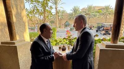 وزير الخارجية يؤكد في لقاء مع ملادينوف رفض مصر تهجير الفلسطينيين ويدعو لاستكمال خطة السلام وتشكيل قوة استقرار دولية