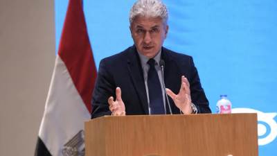 وزير السياحة والآثار يفتتح منتدى وورشة عمل تحت عنوان "دور البيانات في تعزيز صياغة الصورة الذهنية للوجهات السياحية رقمياً"