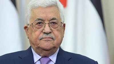 الرئيس الفلسطيني يصدر قرارا بقانون يقضي بدمج وزارتي المالية والتخطيط والتعاون الدولي