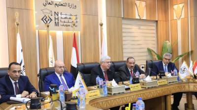 وزير التعليم العالي يترأس اجتماع المجلس الأعلى لشئون المعاهد العالية الخاصة بمجمع المعاهد العليا ببني سويف