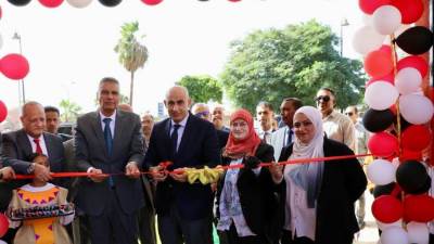 وزير التربية والتعليم ومحافظ أسوان يفتتحان مشروع الصيانة الشاملة لرفع كفاءة وتطوير مدرسة أحمد أبا زيد الرسمية للغات