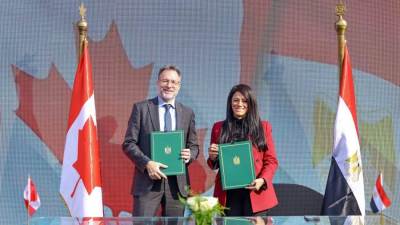 وزيرة التخطيط والسفير الكندي في مصر يوقّعان 3 مشروعات جديدة لتمكين المرأة والفتيات وتعزيز الأمن الغذائي بمنحة 552 مليون جنيه