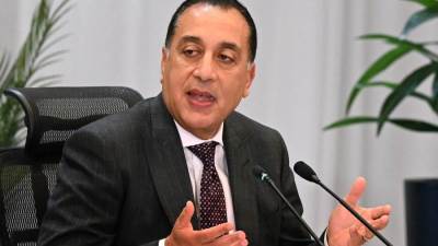 رئيس الوزراء: كل ما نراه من تنمية في المنطقة الاقتصادية لقناة السويس هو ثمار رؤية القيادة السياسية