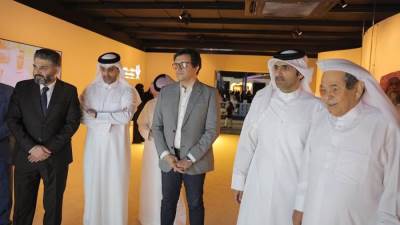 وزير الثقافة يبحث التعاون الثقافي مع هيئة متاحف قطر ويشارك في احتفالات اليوم الوطني