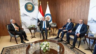  وزير البترول والثروة المعدنية يستقبل هيئة مكتب لجنة الطاقة والبيئة والقوى العاملة بمجلس الشيوخ برئاسة المهندس أسامة كمال