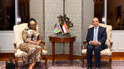 وزير الخارجية يلتقي وزيرة خارجية ناميبيا لتعزيز التعاون الثنائي