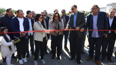 وزيرة التخطيط والتعاون الدولي ووزيرة التنمية المحلية ومحافظ سوهاج يفتتحون محطة المعالجة الثلاثية للصرف الصحي بالهجارسة