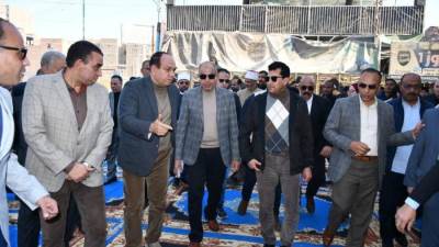 وزير الشباب والرياضة ومحافظ المنيا يقومان بجولة تفقدية في مركز التنمية الشبابية بدير مواس