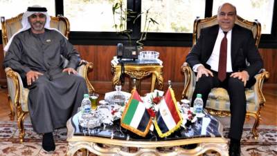 وزير الطيران يستقبل سفير دولة الإمارات بالقاهرة لبحث التعاون المشترك بين الجانبين