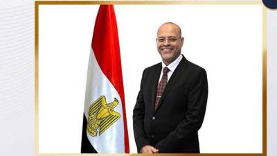 وزير العمل يصدر قرارًا وزاريًا رقم (260) لسنة 2025 لتحديد الجهة الإدارية المختصة بتقديم خدمات الوزارة