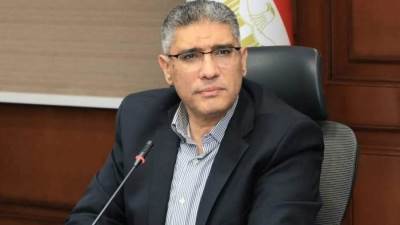 محافظ الجيزة يصدر قرارًا بإنشاء وحدة متابعة وتطوير لأنفاق وسلالم الطريق الدائري