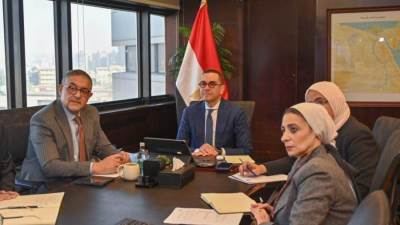 وزير الاستثمار والتجارة الخارجية يبحث مع وزير التجارة والصناعة الكوري تعزيز العلاقات الاستثمارية والتجارية