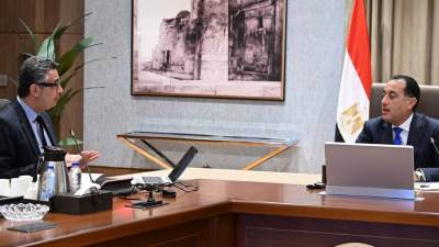 رئيس الوزراء يتابع مع وزير التموين مستجدات ملف تطوير منظومة الدعم لتعزيز كفاءة الاستهداف وتحقيق العدالة