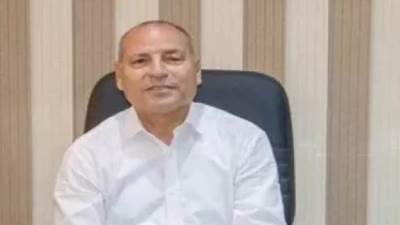 محافظ القاهرة يصدر قرارًا بإلزام المحلات التجارية بوضع صناديق قمامة بسعة 240 لترًا