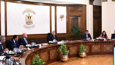 رئيس الوزراء يتابع الموقف التنفيذي لمشروعات مدينتي "رأس الحكمة الجديدة" و"شمس الحكمة"