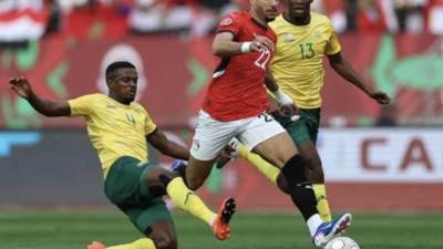 منتخب الفراعنة يحقق فوزا صعباً على منتخب جنوب أفريقيا بهدف نظيف في بطولة أمم أفريقيا